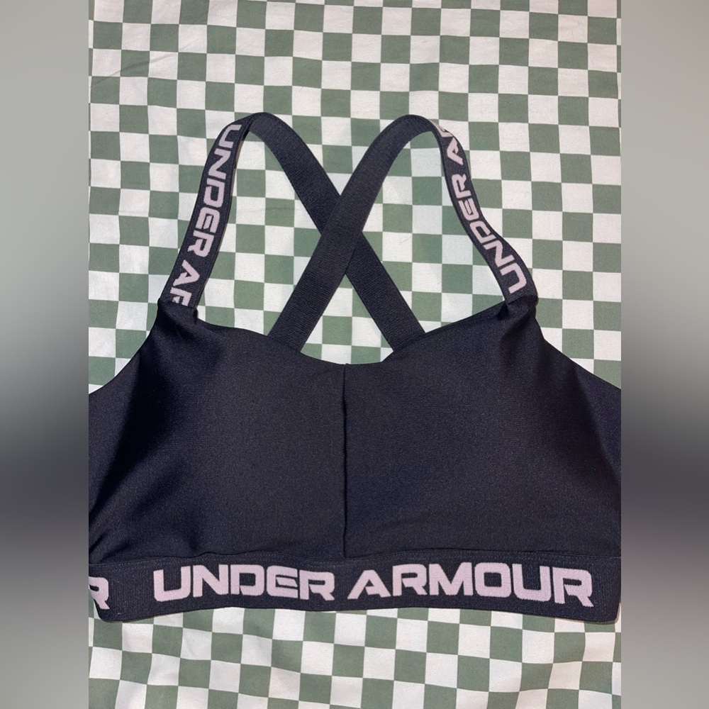 Under Armour Large Sports Bra - new without tags - only tried on